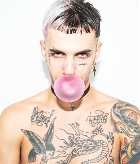 Listen to achille lauro | soundcloud is an audio platform that lets you listen to what you love and share the sounds stream tracks and playlists from achille lauro on your desktop or mobile device. Achille Lauro, il messaggio ai fans per annunciare l ...