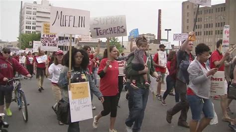 State Run Panel Approves New Philadelphia Teachers Contract 6abc Philadelphia