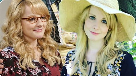 Big Bang Theory Star Melissa Rauch Announces Shes Pregnant And Opens
