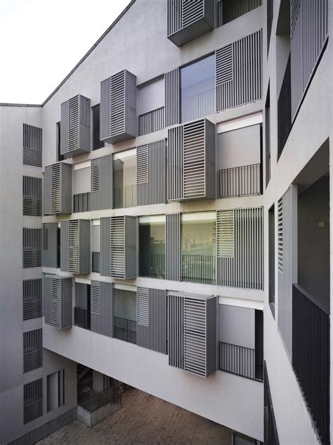 Galeria De Maillen Hotel And Apartment Urbanus 26 In 2022 Facade