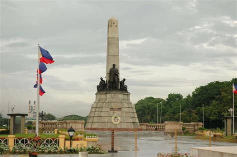 Philippines Tourist Destination Rizal Park Manila