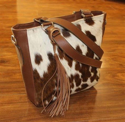 A Beautiful Messenger Shoulder Bag Made With Genuine Cow Hide And