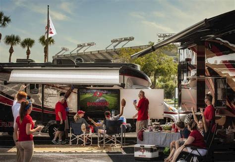 The Ultimate Guide To Tailgating Events From Your Rv
