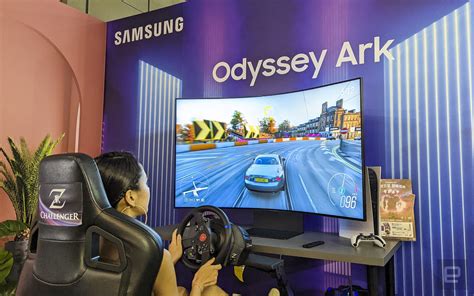 Samsung 的 55 吋超大曲面電競螢幕 Odyssey Ark 降臨台灣 Yahoo奇摩電影戲劇