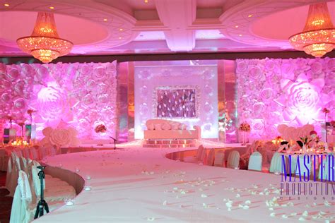Paper Flower Stage Design Arabic Wedding In Dubai Lights Wedding