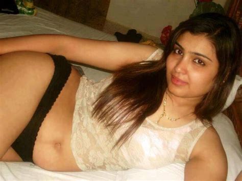 Sexy Bhabhi Navel Show South Indian Tumblr Jamesalbana