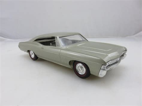 1968 Chevy Chevrolet Impala Ss 427 Super Sport Champagne Promo Model