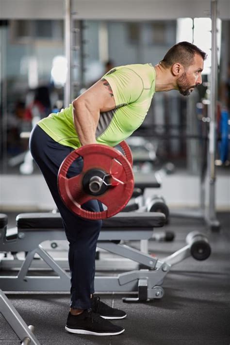 Pendlay Rows Vs Bent Over Rows Which Is Better Noob Gains