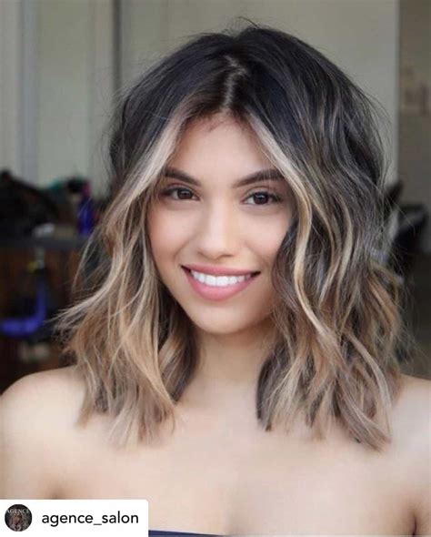 11 Ultra Sexy Medium Length Hairstyles For All Ages In 2023