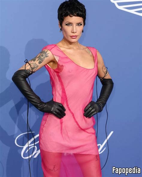 Halsey Nude Leaks Photo Fapopedia