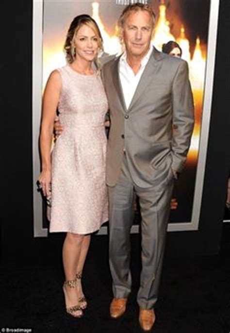 Scarlett johansson sues disney over 'black widow' streaming release — star alleges simultaneous release of the latest marvel movie in theaters and on disney+ service was a breach of contract — black widow has a new enemy: Celebs with Doppelganger Kids : Oscar winner Susan ...