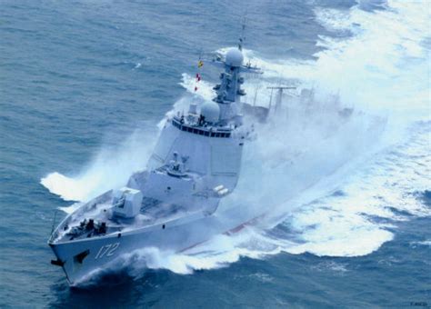 深度：中国052d舰雷达可反隐身战机 64个导弹克短板雷达导弹中国新浪军事