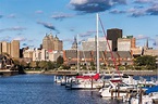 Explore the history of vibrant Buffalo city in New York on the perfect ...