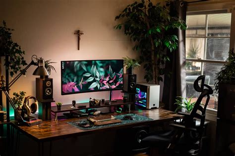 Wooden Gaming Computer Desk