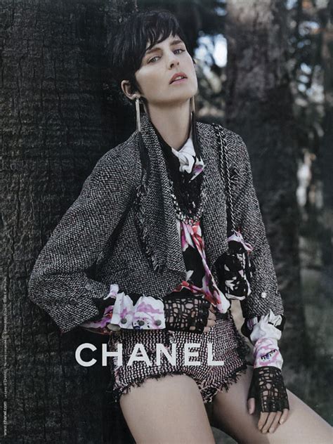 Select Model Management Stella Tennant For Chanel