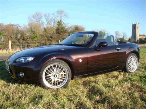 Power doors windows seats bluetooth usb aux abs brakes 3rd row seating. Mazda Mx5 Z Sport Model. car for sale