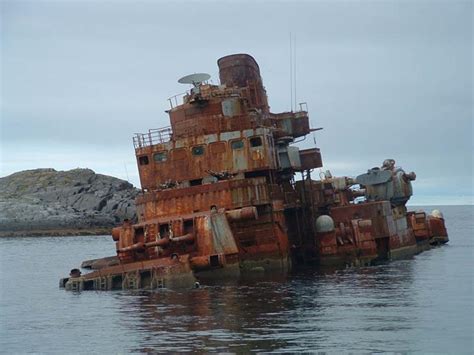 27 Shipwrecks From Around The World That Are Almost Too Creepy To Look