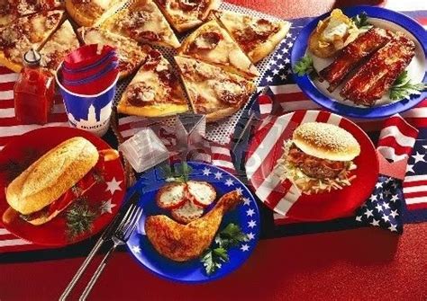 The united states is a nation of immigrants, each ethnic group retaining customs, festivals and food. What is a photo that represents American food culture? - Quora