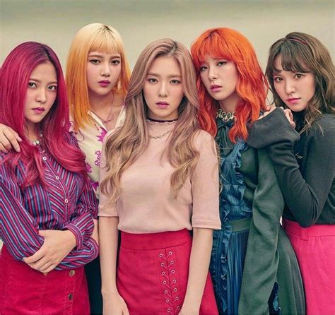 Happy birthday cakes with name, birthday cake with photo and wishes are the exclusive and unique way to wish you friends & family members online. Red velvet | RedVelvet | Pinterest | Red velvet, Red ...