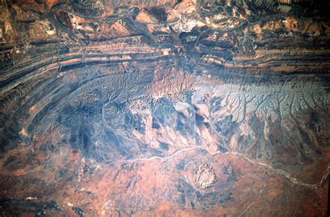17 Gosses Bluff Meteorite Crater Australia