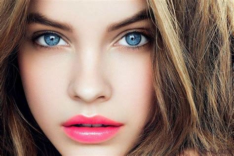 Eye Makeup Tricks Every Woman With Blue Eyes Should Know