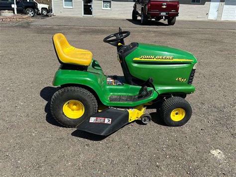 John Deere Lt155 Riding Lawn Mower Lee Real Estate And Auction Service