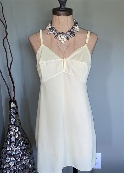 vintage silky nylon lingerie full slip dress ~yellow~… gem