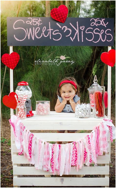 Valentine Photo Shoot Sweet And Kissing Booth Elizabeth Garay