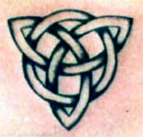 Pin By Em M On Tattoo Celtic Knot Tattoo Trinity Knot Tattoo Celtic
