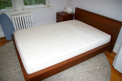 Compare mattress sizes and decide which is best for you. Full Size Mattress: Best of all Mattress - Decor Ideas