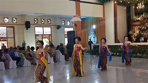 Tari Gambyong Pareanom Tari Tradisional Dari Jawa Tengah YouTube