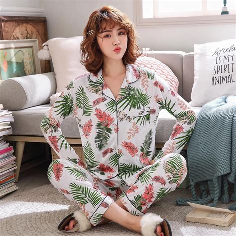 Spring Women Pajama Sets Open Button Sleepwear Leaf Print Long Sleeve Pajamas Turn Down Collar