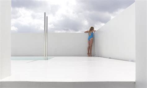 Po dokončení se má stát jediným obdobným bazénem na světě s. Belgický dům má panoramatický bazén na střeše - DesignMag.cz