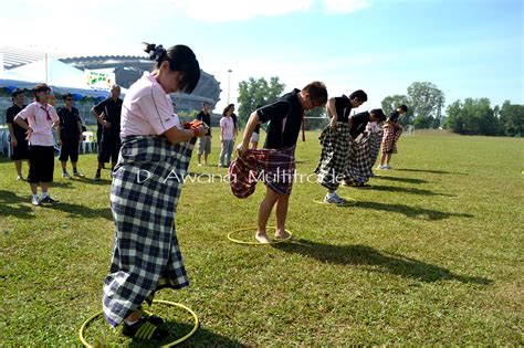 Pada acara acara arisan keluarga kali ini saya atas nama tuan rumah dari keluarga sulton. PERKHIDMATAN PENGURUSAN SUKANEKA ~ Aku-Ida