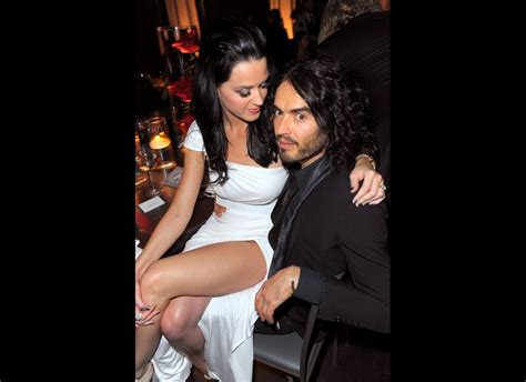 Russell Brand Orgasms Comedian Reveals Most Number Of Climaxes In One Day Huffpost Entertainment