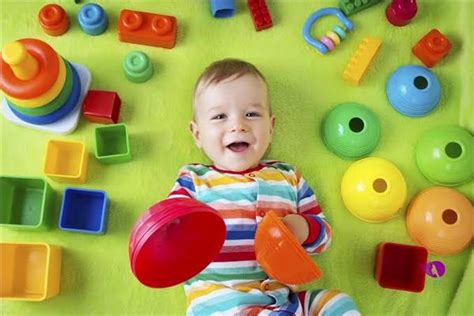 وأكد فضيلة الإمام الأكبر أن الأزهر لا يتأخر عن دعم باكستان وعلمائها وأئمتها وطلابها، وهناك 111 طالبًا وطالبة من باكستان يدرسون بالأزهر من رياض الأطفال إلى الجامعة، وهناك مبتعثون أزهريون إلى. ننشر رابط تقديم رياض الأطفال الخاص بالمدارس الرسمية ...