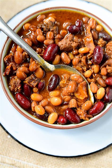 The ground beef makes these baked beans hearty and the bacon gives it a wonderful smokey flavor. Crockpot Slow Cooker Cowboy Baked Beans Recipe | Mom Spark ...