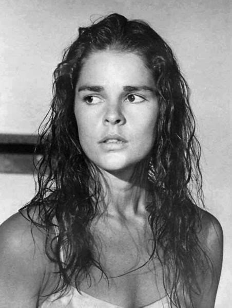 Ali Macgraw Height Weight Measurements Age Net Worth