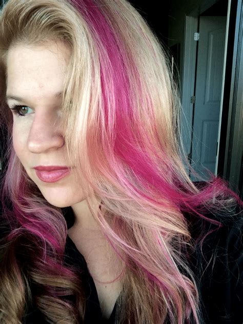 Розовая Прядь На Русых Волосах Фото Telegraph