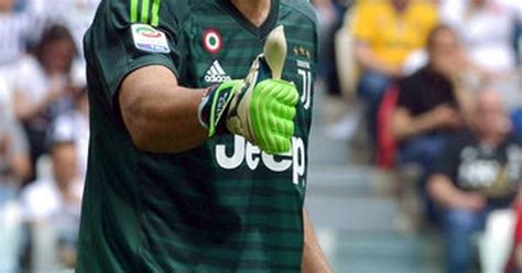 • documents radio and audiovisual rights authorization request for photographers lega serie a regulations broadcaster and photographer authorisation. Juventus mark Buffon's last match and raise Serie A trophy