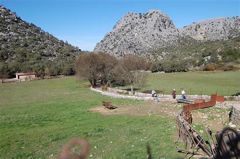 MIS PASEOS POR LA SIERRA DE CADIZ: SENDERO "EL OJO DEL MORO". BENAOCAZ