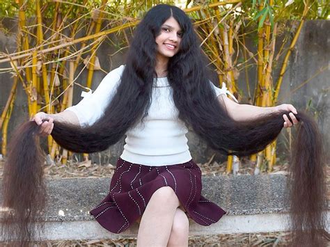 Top 100 Girl With The Longest Hair In The World