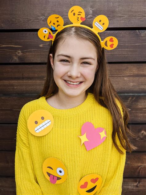 Easy Emoji Halloween Costume Diy Idea 😍 🎃 With Printable Headband Merriment Design