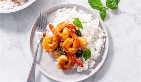 Teriyaki Takumi Shrimp With Thai Basil Kikkoman Home Cooks Recipe