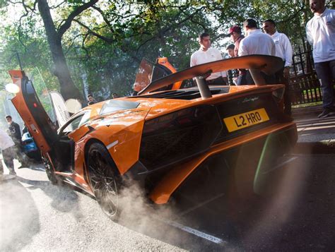 Joining the likes of bugatti and jack barclay bentley, the new boutique now sits proudly in the spiritual home of h.r. H.R. Owen London Berkeley Square Supercar Sunday