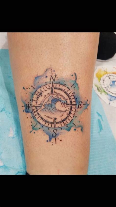 1001 Ideas For A Beautiful And Meaningful Compass Tattoo In 2022 Compass Tattoo Waves