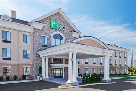 Holiday Inn Express And Suites Warminster Horsham 114 ̶1̶4̶8̶ Updated 2021 Prices And Hotel
