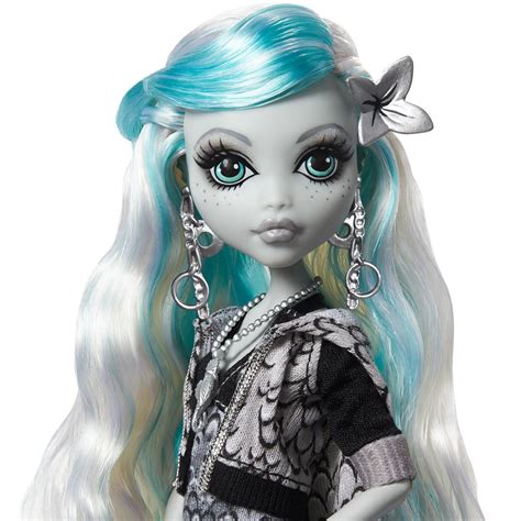 Monster High Reel Drama Lagoona Blue Doll