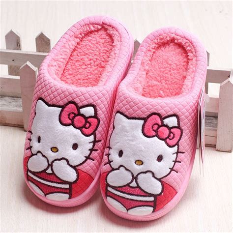 They are the latest fashion. Hello Kitty Slippers //Price: $34.99 & FREE Shipping ...