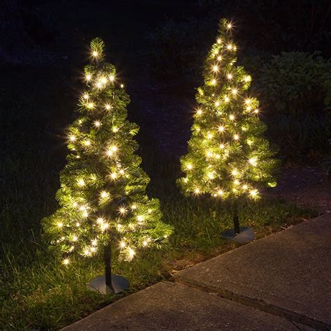42 Small Outdoor Christmas Tree With Led Lights